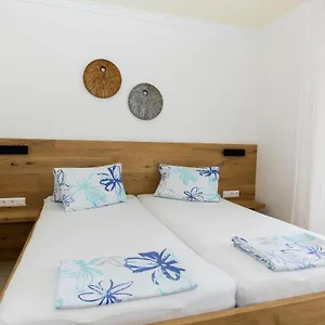  Apartment Dea